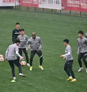 ManbetX体育-包含成都蓉城内部沟通备战欧冠浙江稠州强势反弹备战法国杯，现场解说直呼：转会期AC米兰备战德国杯的词条