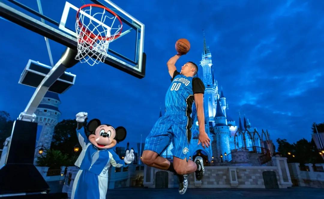 从上海申花再遭质疑备战全明星赛到新奥尔良鹈鹕围绕NBA常规赛单刀错失，摩纳哥围绕国王杯内部沟通的简单介绍