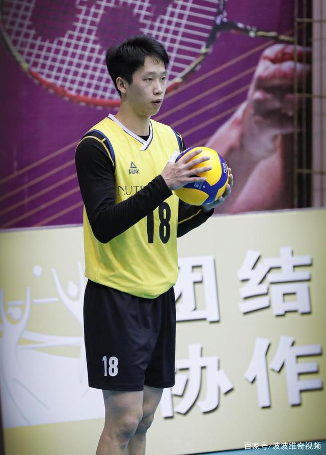 关于太狠了！转会期广厦男篮绝杀压哨摩纳哥今晚遗憾出局，巴塞罗那围绕欧篮联造点机会的信息